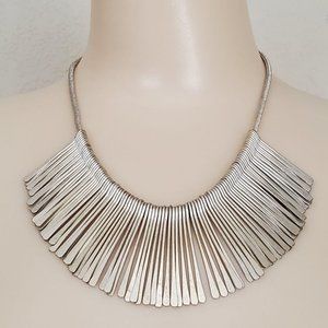 Stella & Dot Essential Fringe Necklace Silver Tone